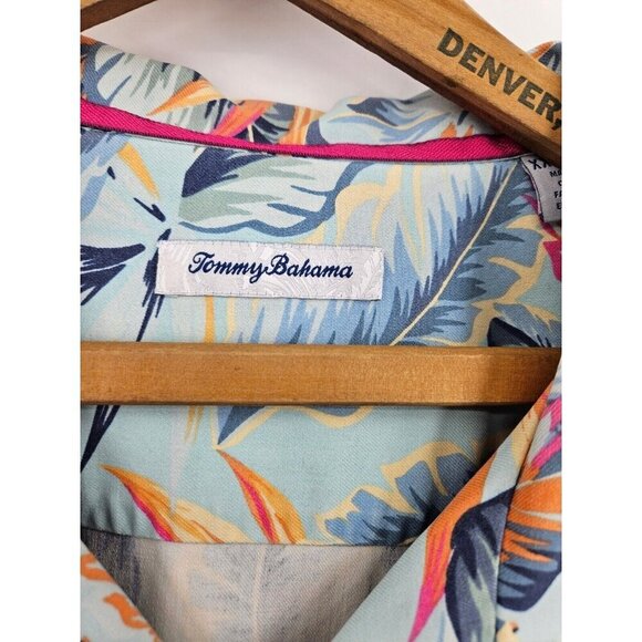 Tommy Bahama Hawaiian Shirt Mens XXL Silk Coolmax Light Blue Palm Fronds - Picture 3 of 6